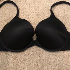 Victoria Secret Black Full Coverage Padded Bra 36C